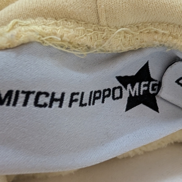 Tri Delta Sorority Hoodie Large Mitch Flipo Butter Yellow Blue Heart - Picture 4 of 4